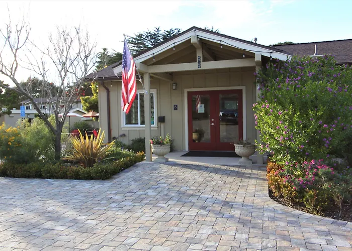 Monterey Peninsula Inn